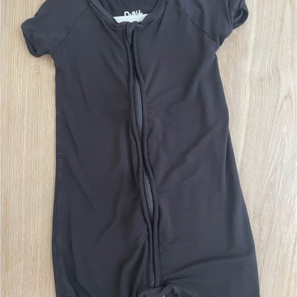 Black Short Sleeve Onesie